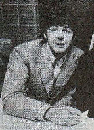 File:Paul McCartney in 1966 (cropped).jpg